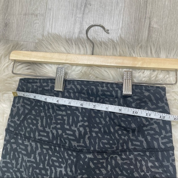 Lululemon All Sport Crop Legging Heathered Net Pop Black Multi Luxtreme - Picture 4 of 9